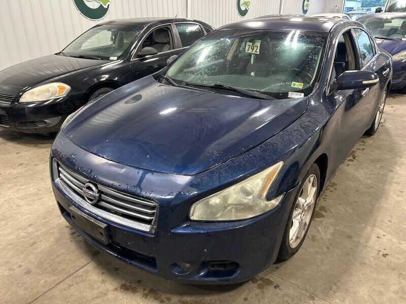 Nissan Maxima