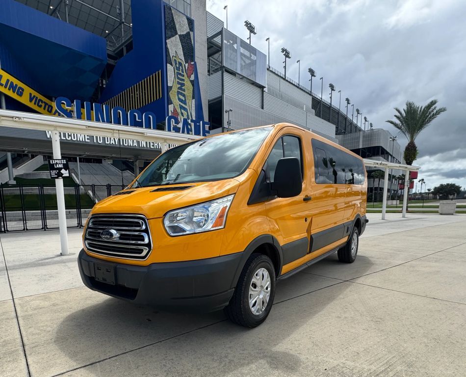 2017 FORD Transit