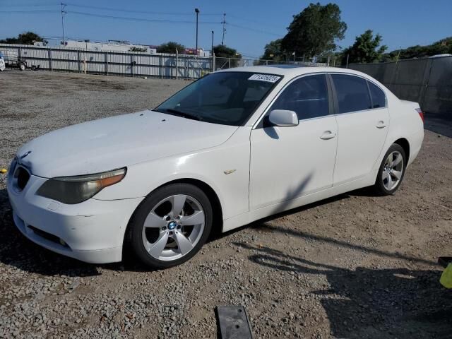 BMW 525i