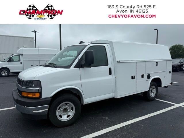 2025 CHEVROLET Express