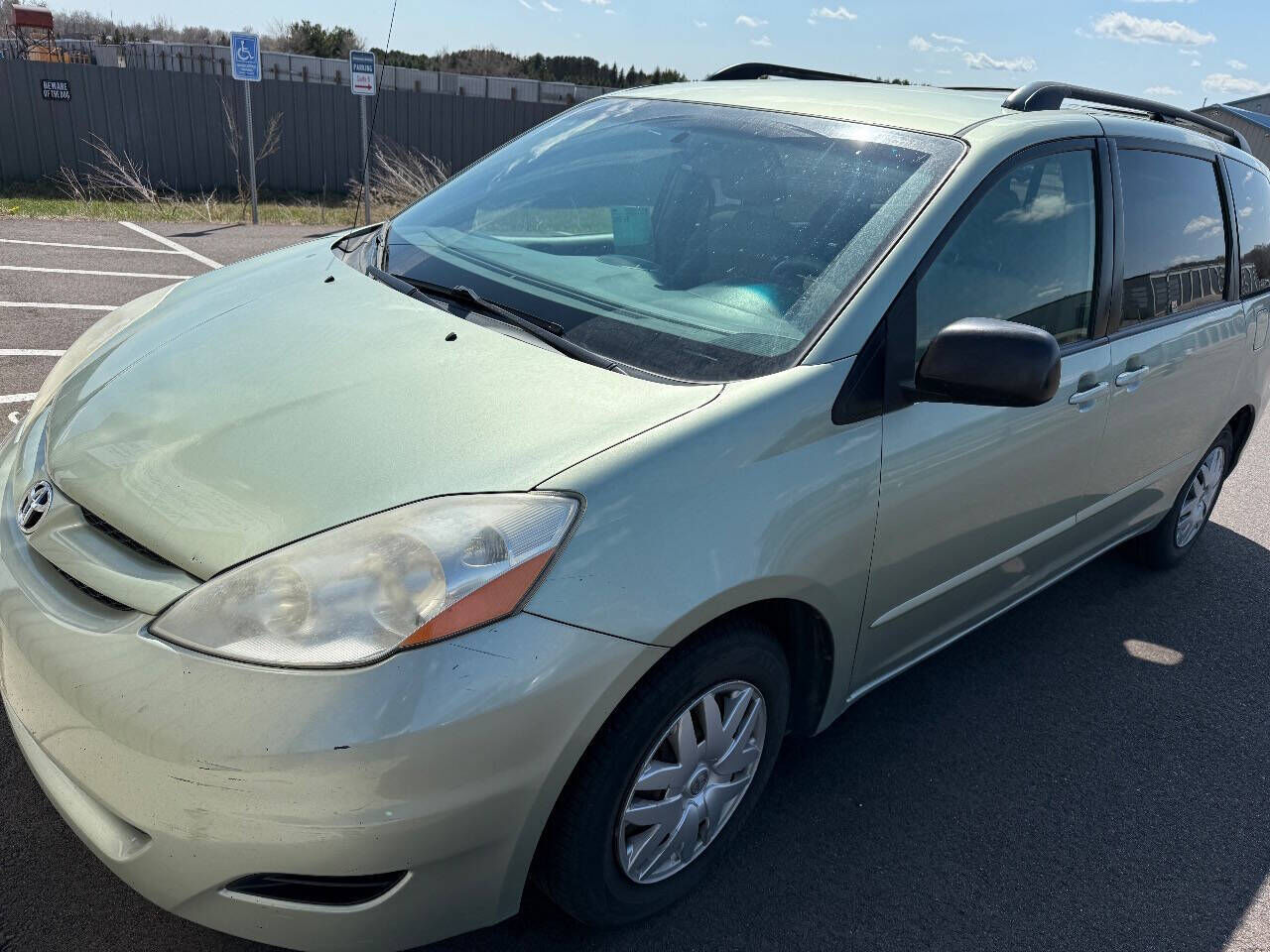 2009 TOYOTA Sienna