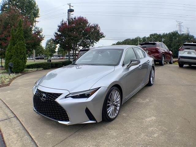 2025 LEXUS IS