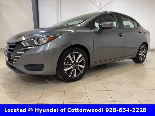 2023 NISSAN Versa
