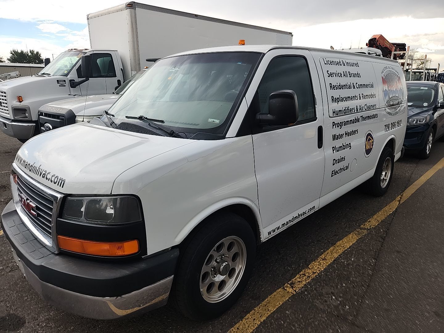 GMC Savana