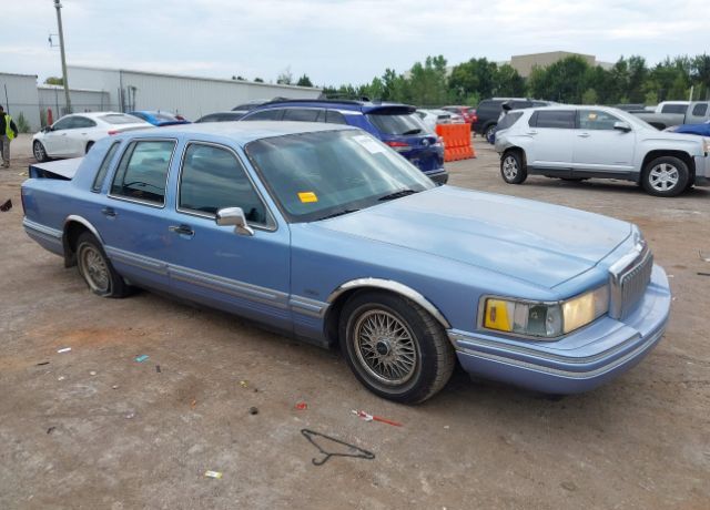 Lincoln Town Car