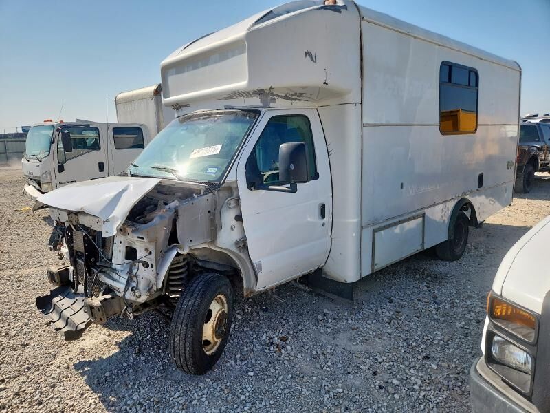 Ford E-450