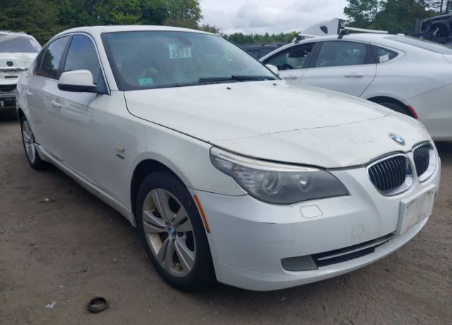 BMW 528i