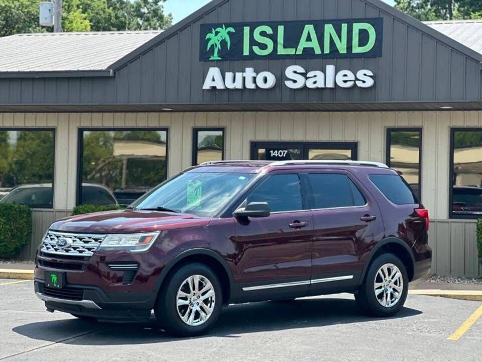 2018 FORD Explorer