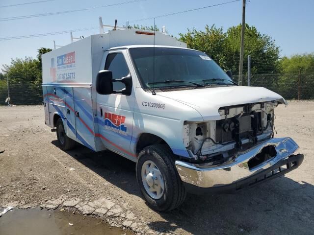Ford E-350