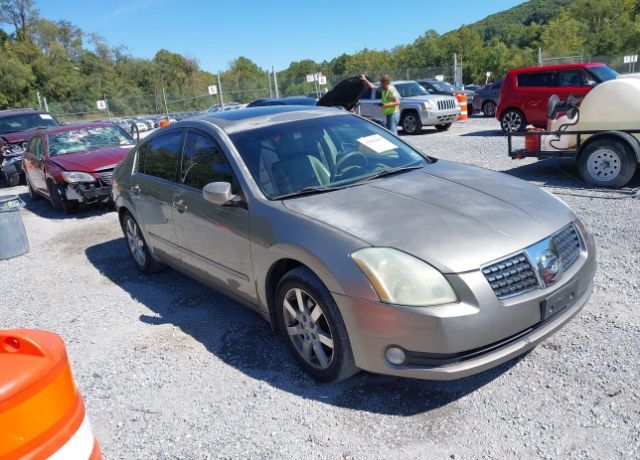 Nissan Maxima