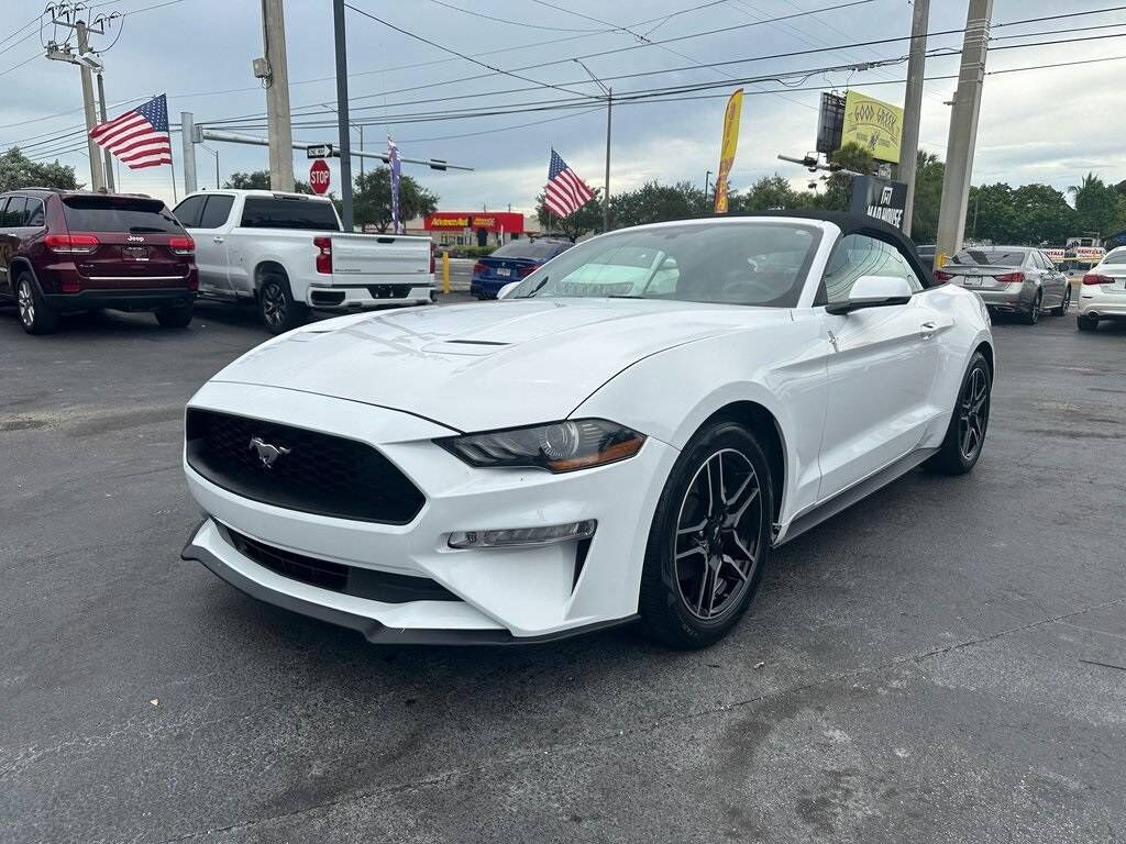 2019 FORD Mustang