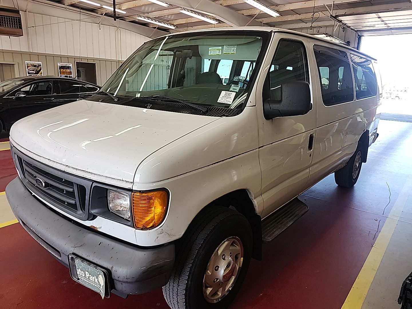 Ford E-350