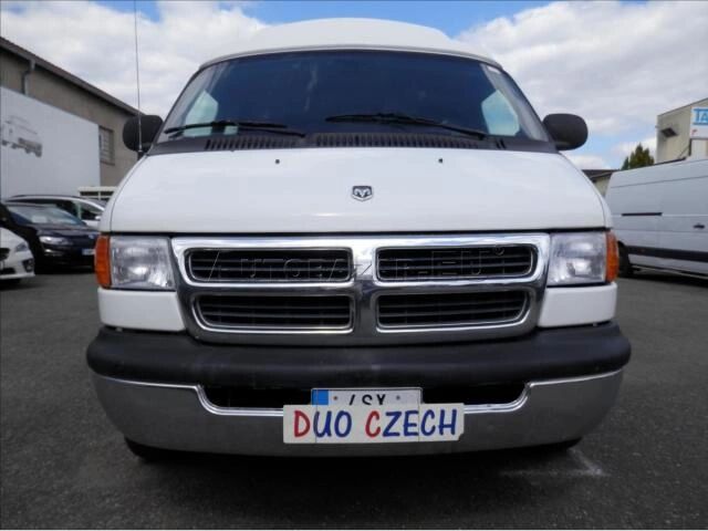 Dodge Ram Van