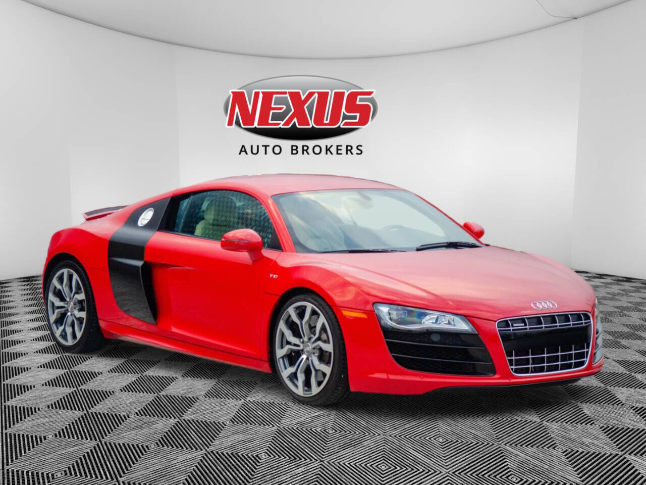 2011 AUDI R8