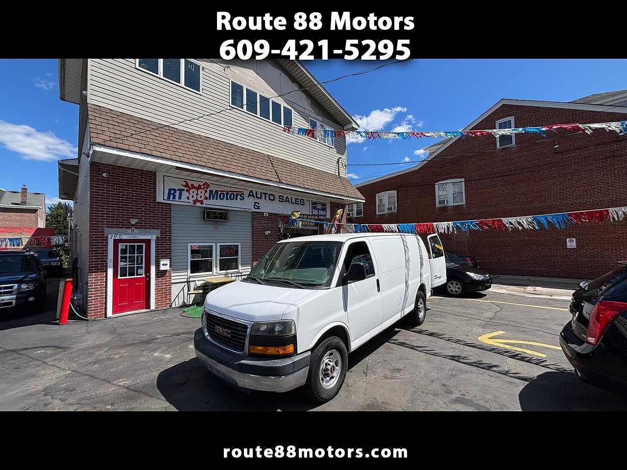 GMC Savana