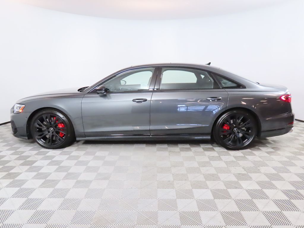 2025 Audi S8