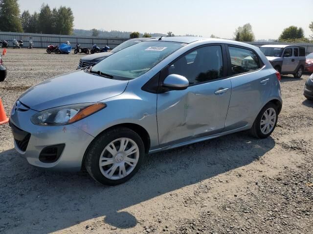 Mazda Mazda2