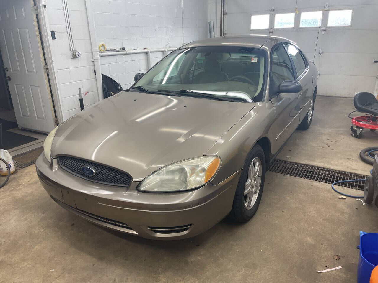 2006 FORD Taurus