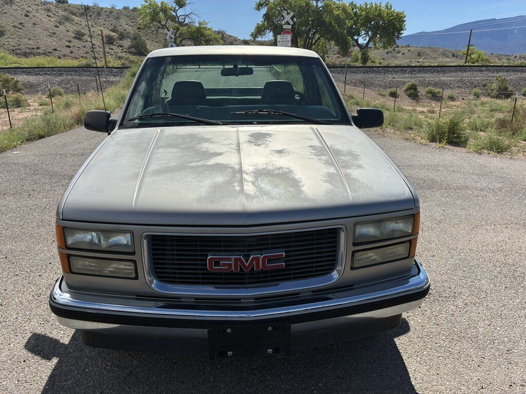 GMC Sierra