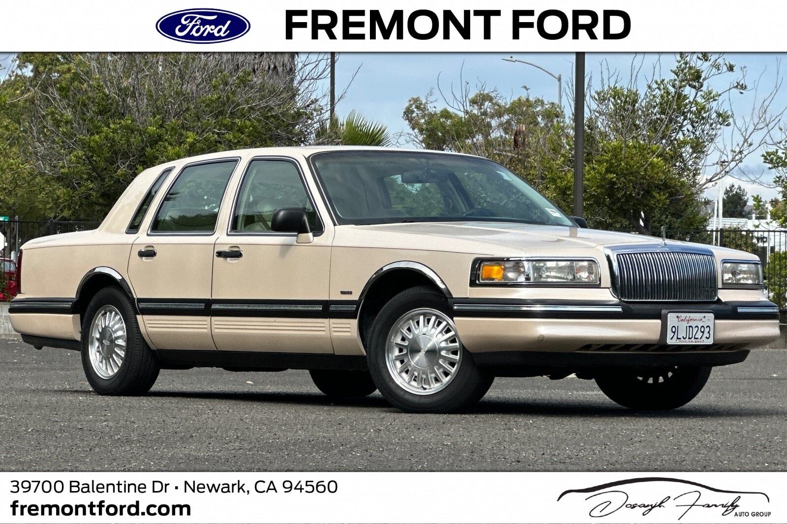 Lincoln Town Car