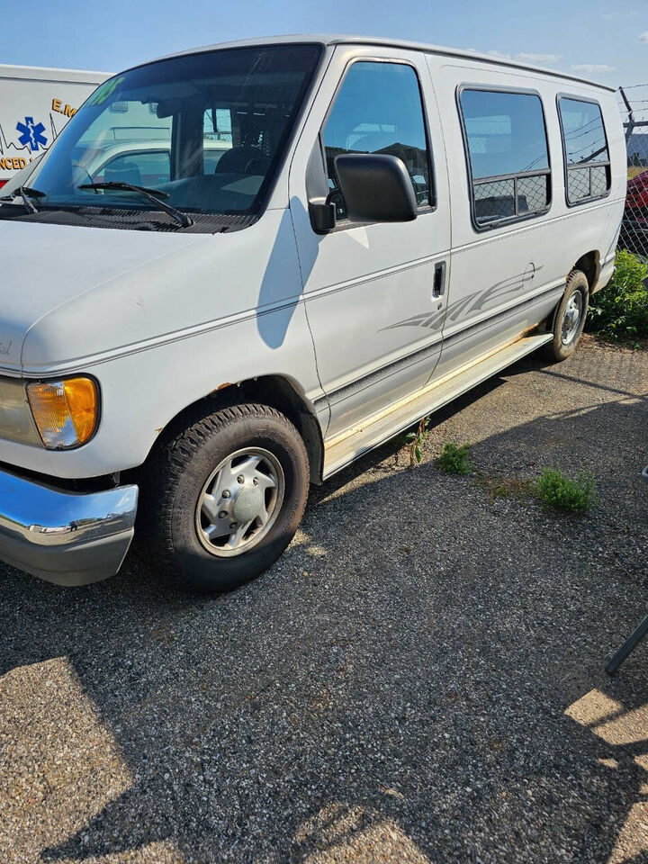 Ford E-150