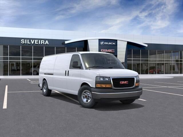 2025 GMC Savana