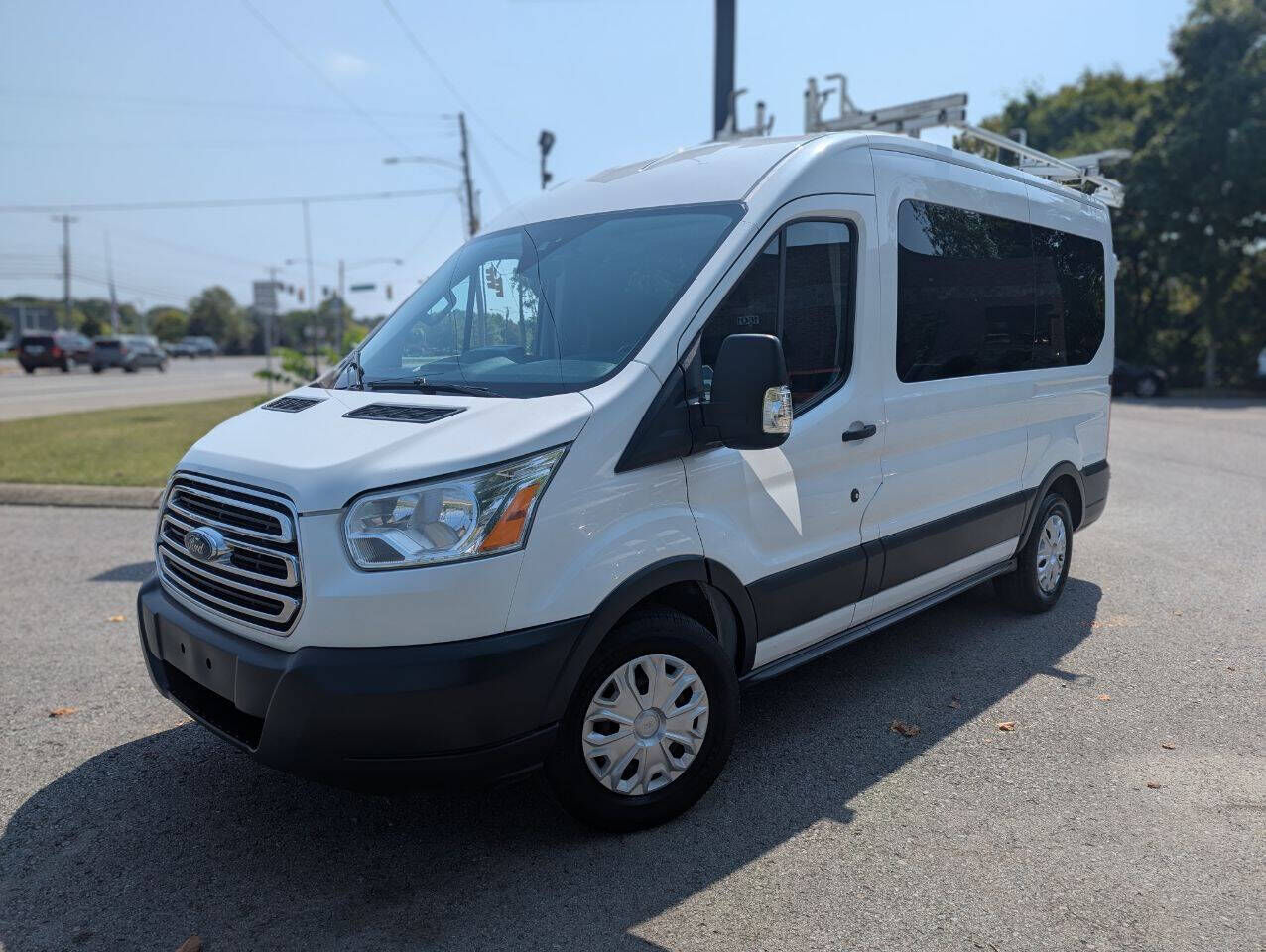 2017 FORD Transit