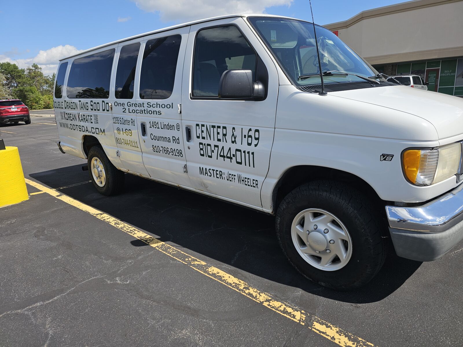Ford E-350