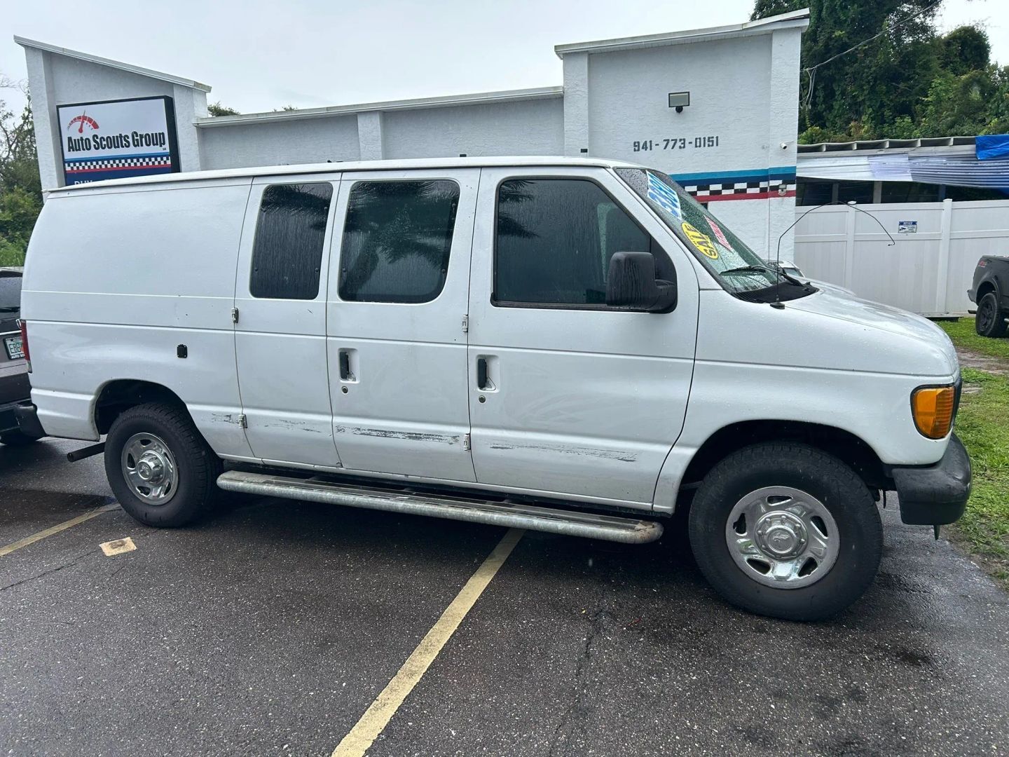 2005 FORD E-250
