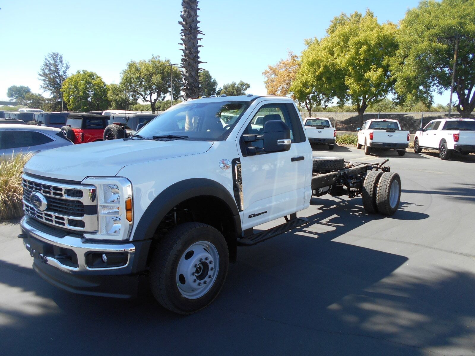 2024 FORD F-550