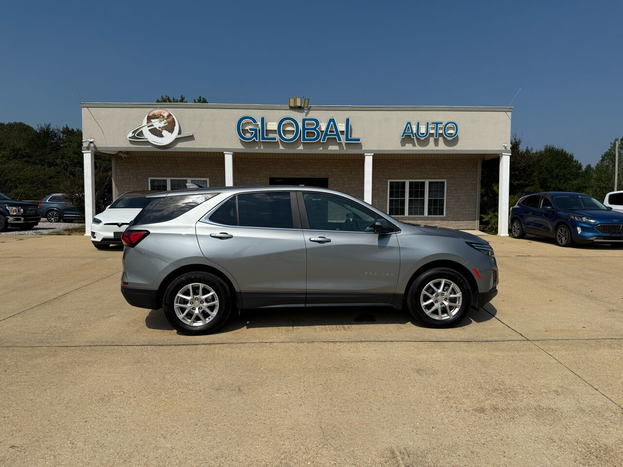 2023 CHEVROLET Equinox