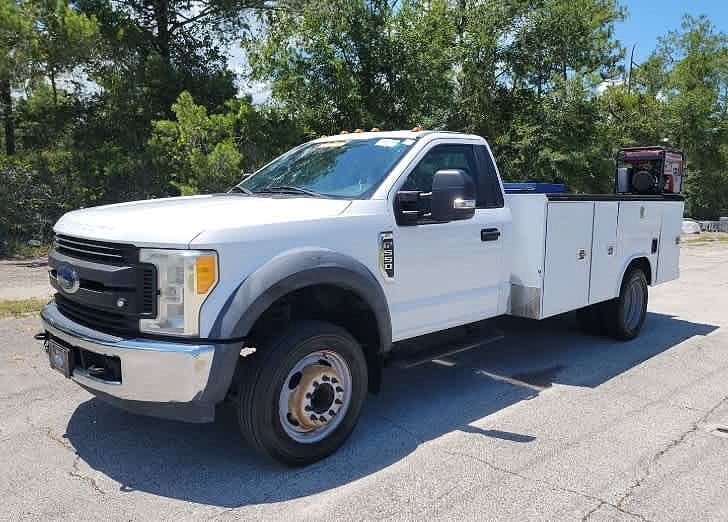 Ford F-550