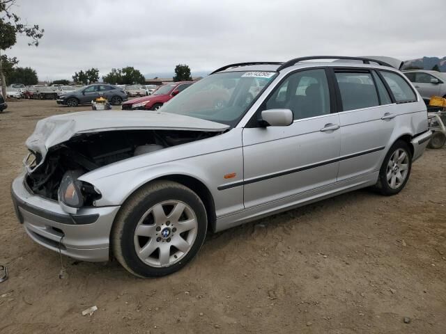 BMW 325i