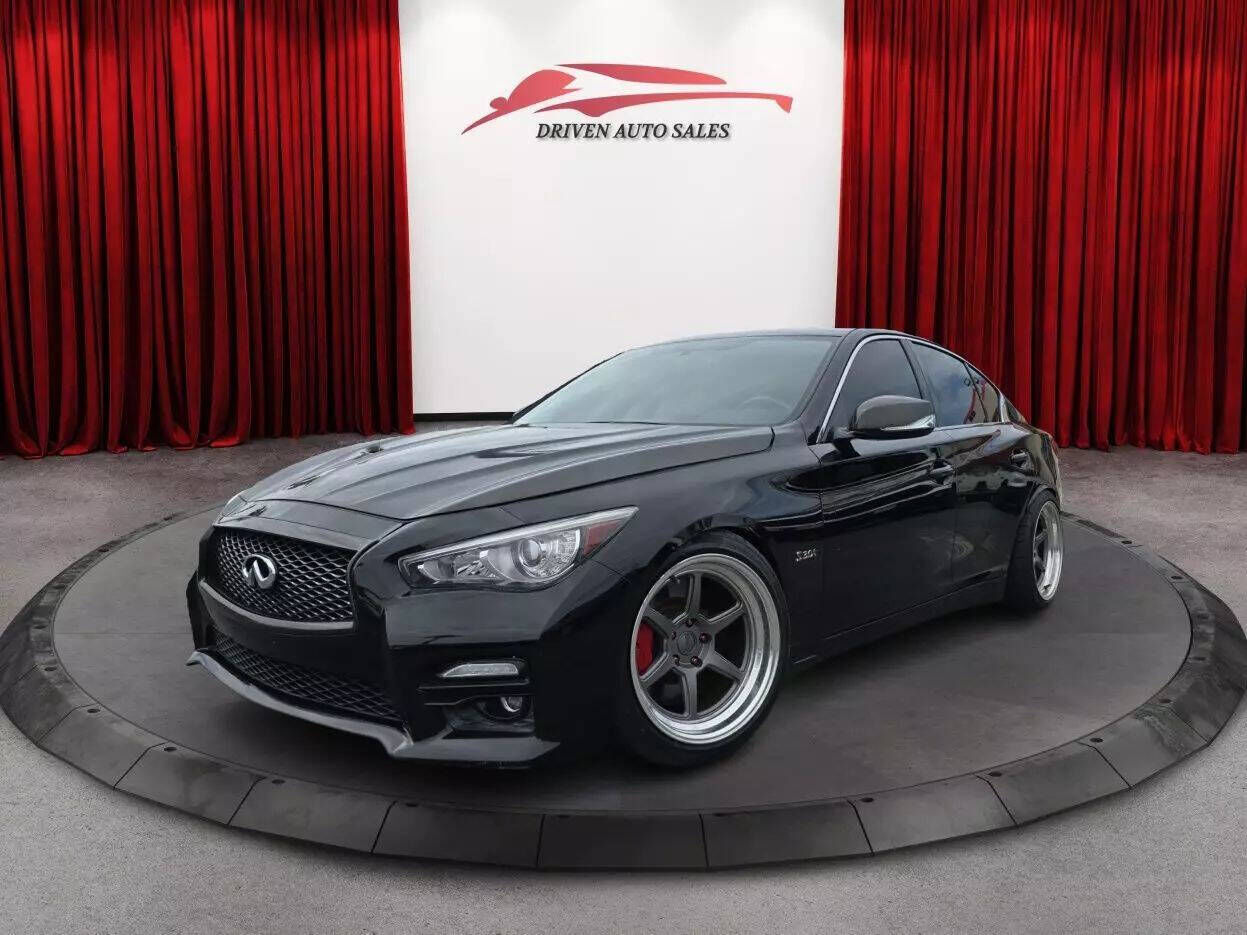 2017 INFINITI Q50