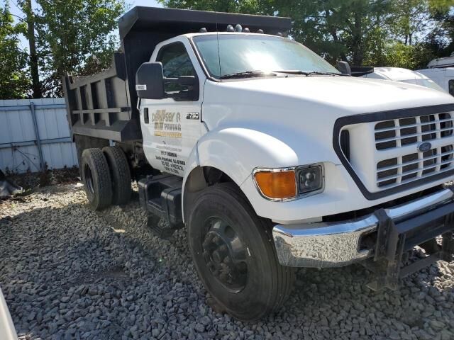 Ford F-750