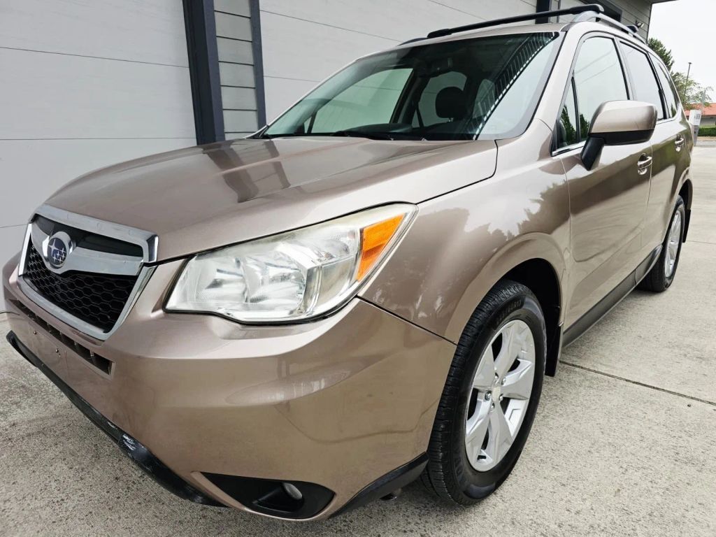 2015 SUBARU Forester