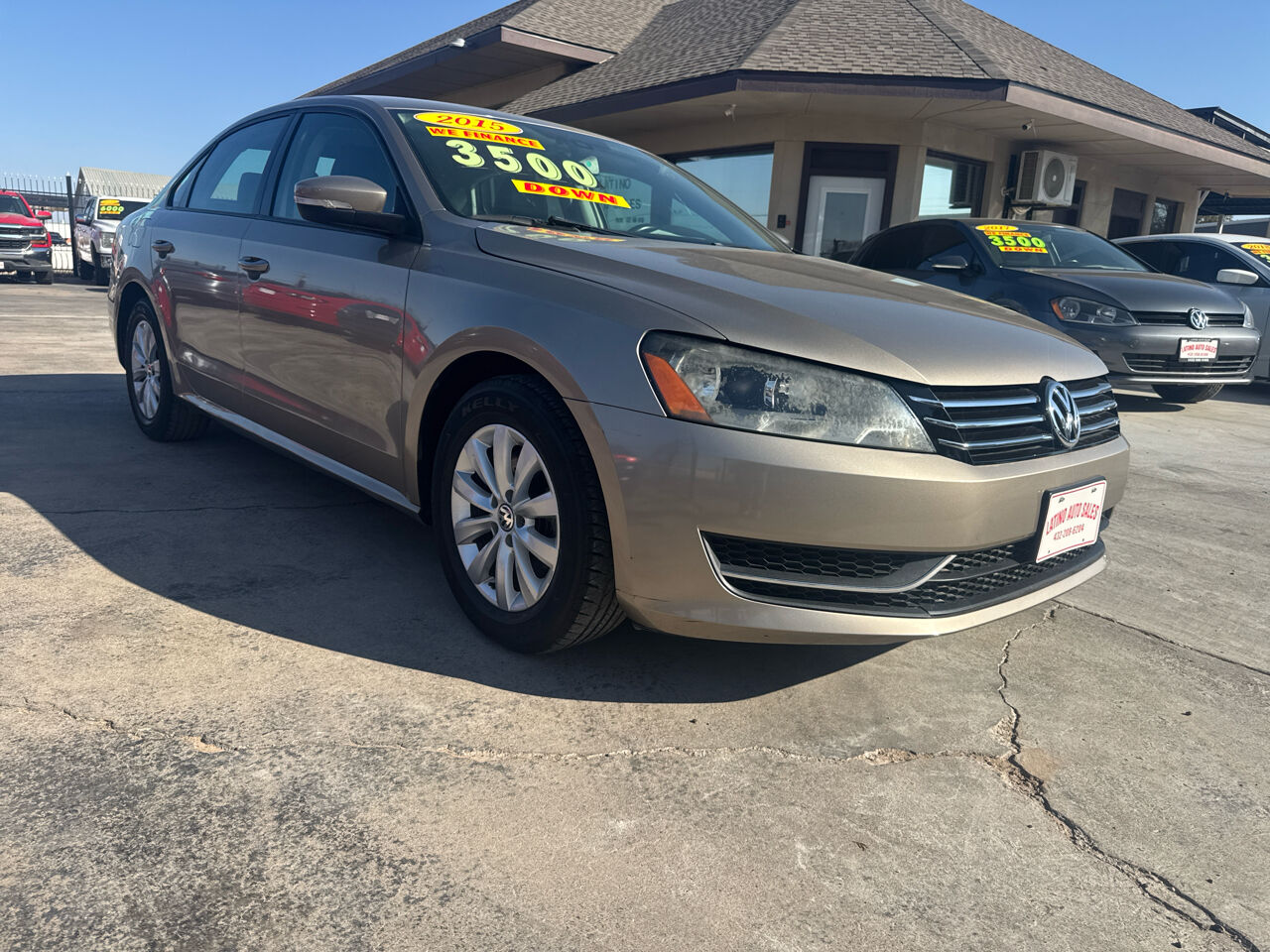 2015 VOLKSWAGEN Passat