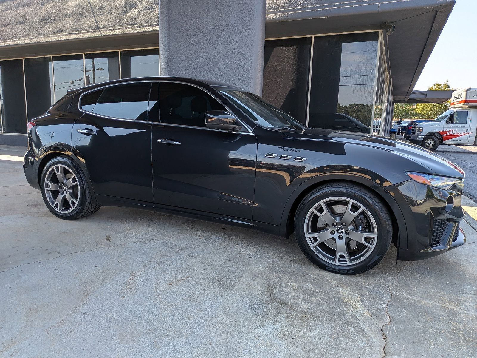 2023 MASERATI Levante