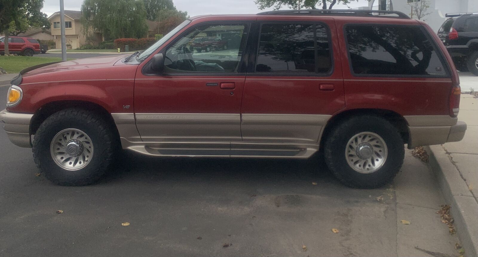 Mercury Mountaineer