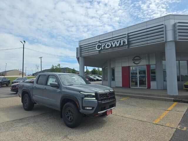 2025 NISSAN Frontier