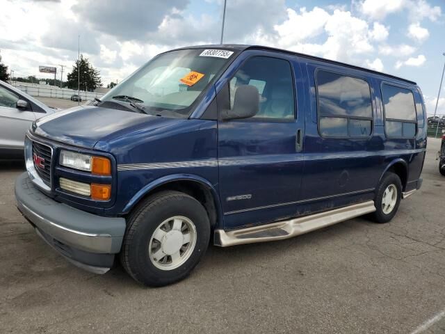 GMC Savana