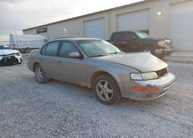 Nissan Maxima