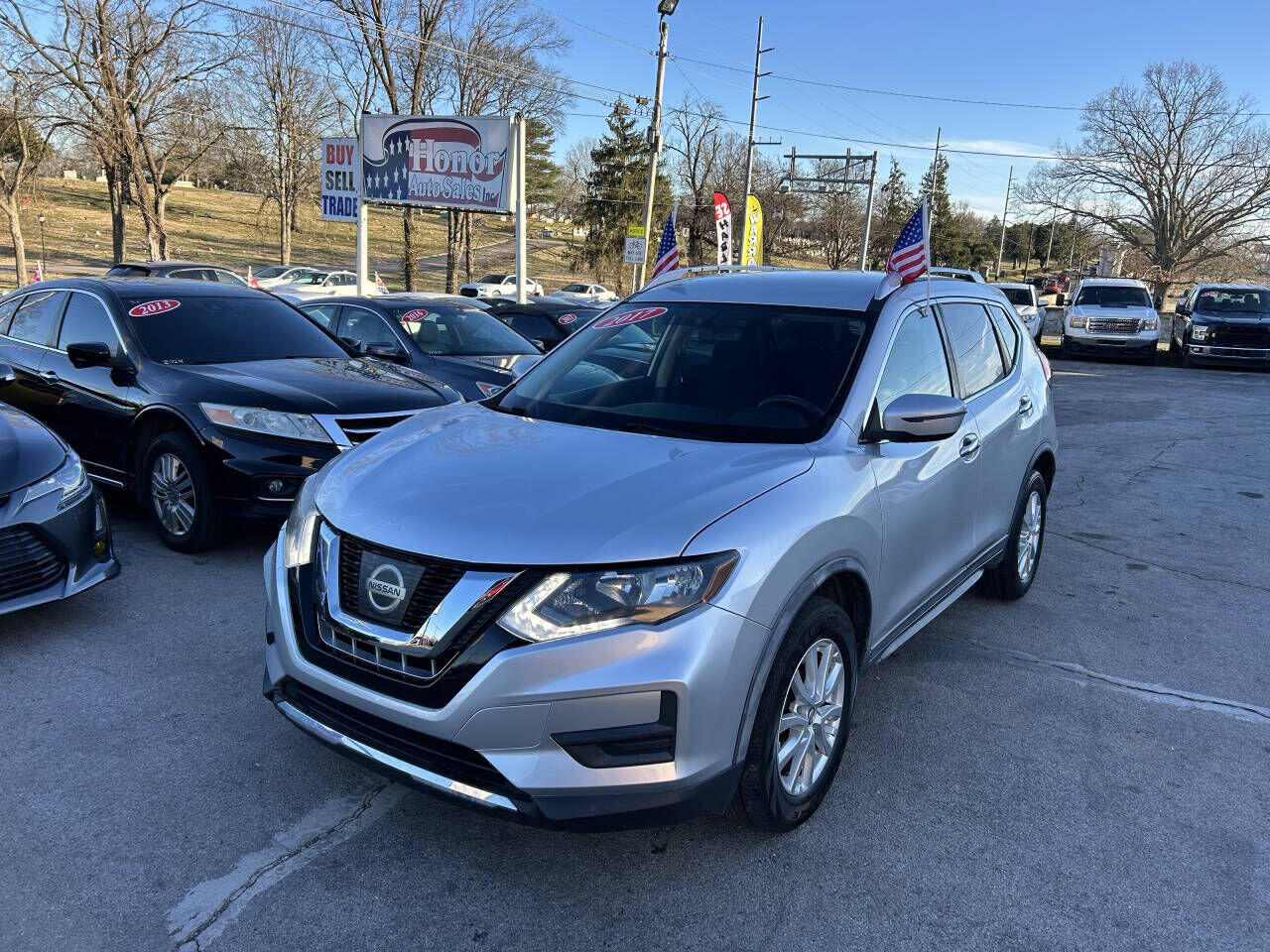 2017 NISSAN Rogue