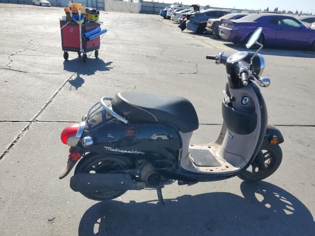 Honda NCH50 (METROPOLITAN)