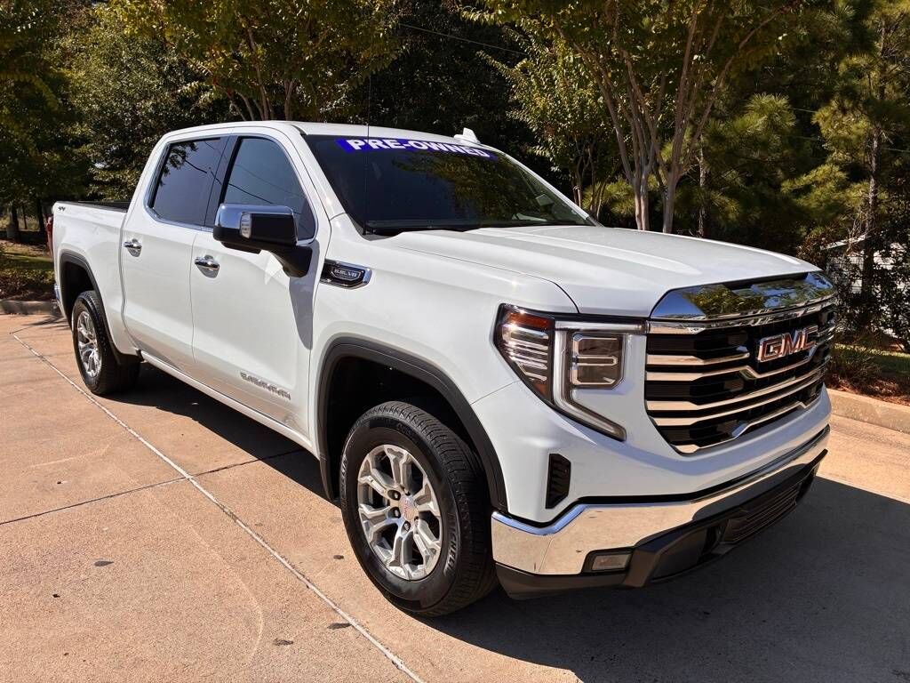 2024 GMC Sierra