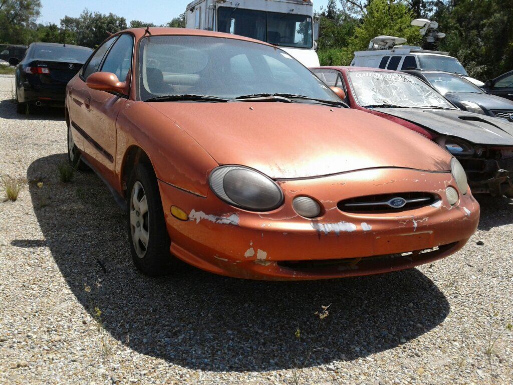 Ford Taurus