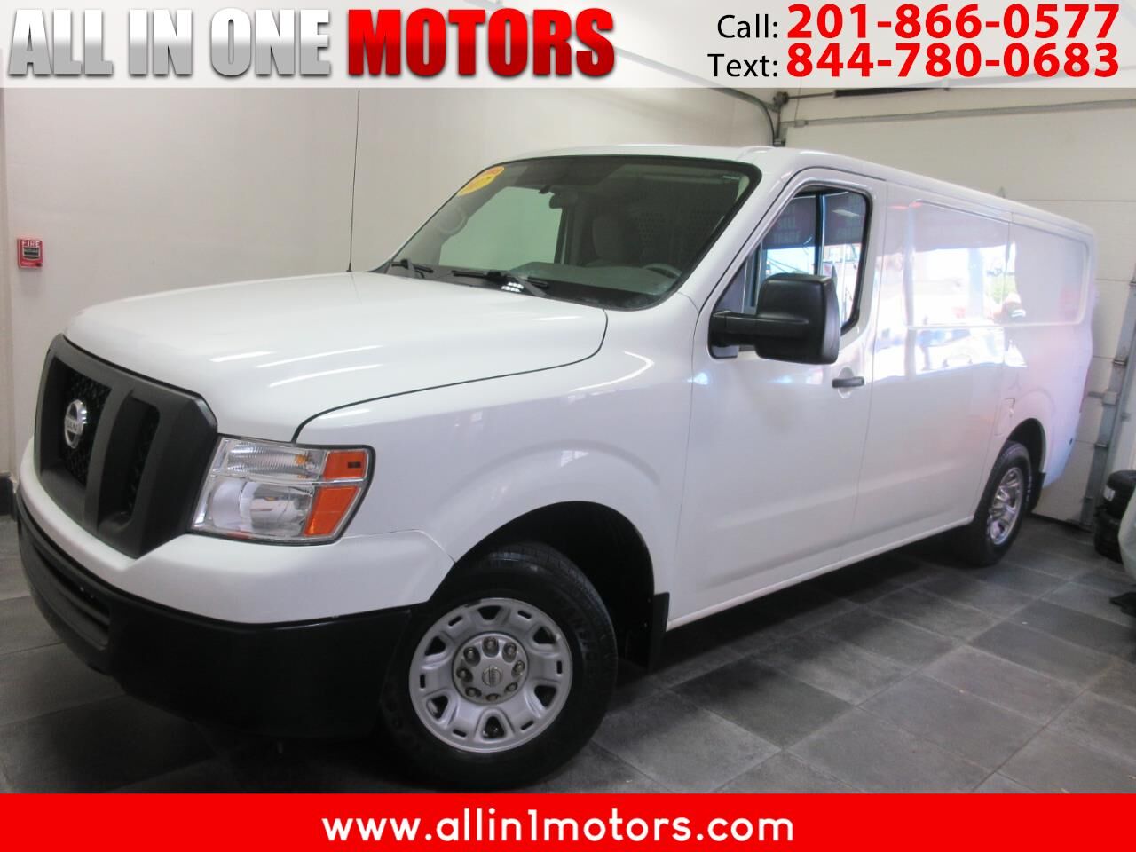 Nissan NV