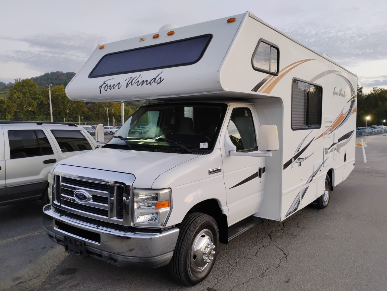Ford E-350