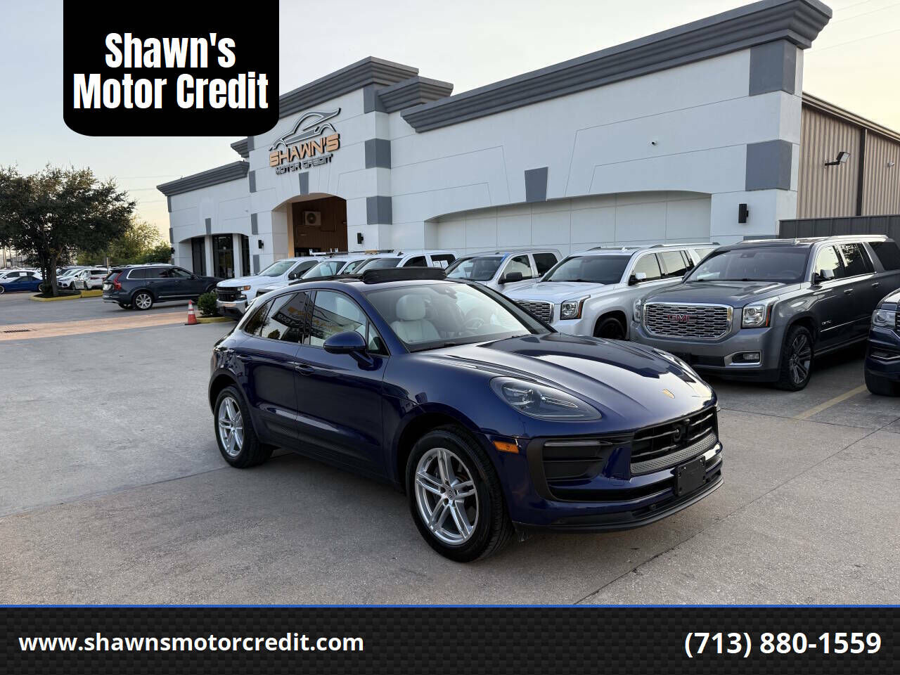 2024 PORSCHE Macan