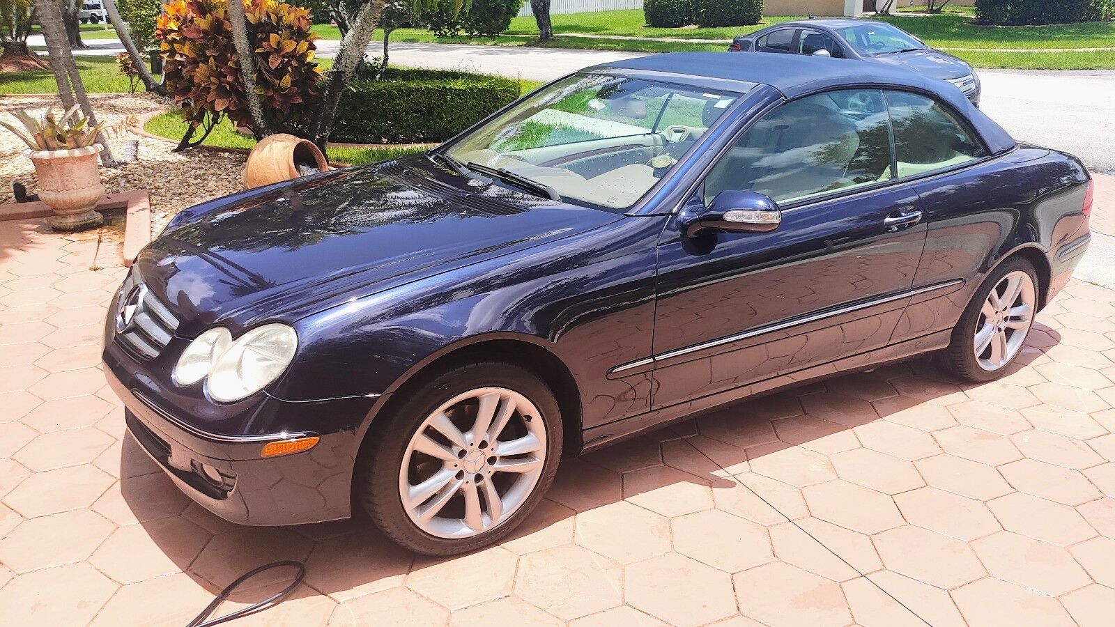 Mercedes-Benz CLK-Class